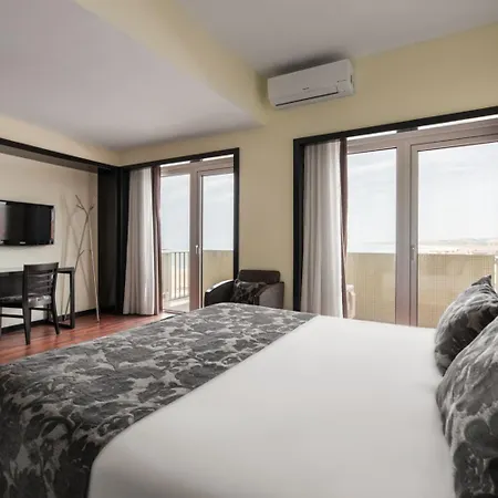 Szálloda Exe Golfe Espinho